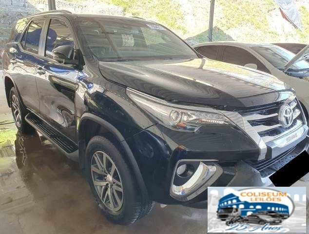 TOYOTA SW4 DIAMOND 2.8 D-4D TURBO 2022