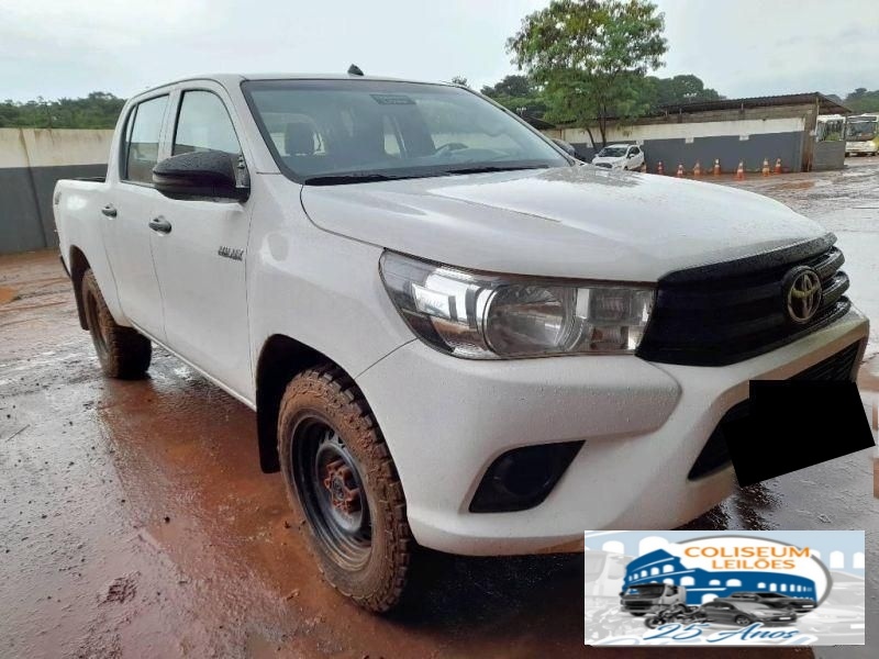 TOYOTA HILUX CD LOWM4FD 2.8 2019
