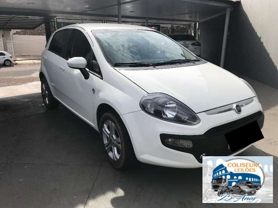 FIAT PUNTO 1.4 ATTRACTIVE 2013
